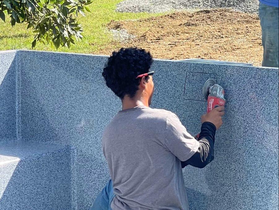 Acabado técnico de la Piscina Granitada® Fiber