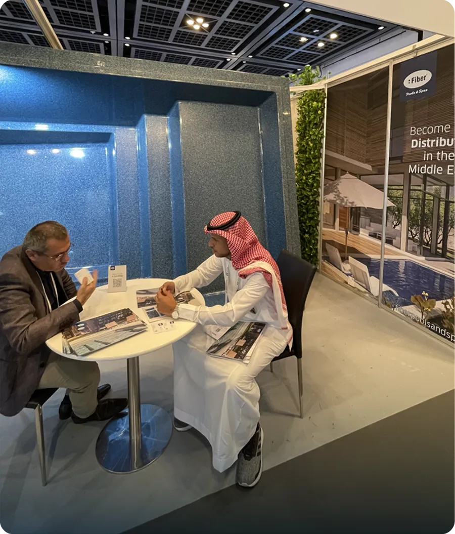 Reunión de negocios de Fiber en feria internacional